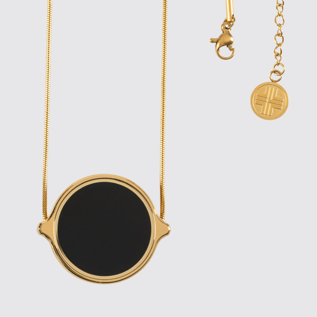 ThymusSmart® V2 Pro Gold, Vorderseite – diskretes Wearable im Schmuck-Look